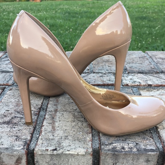 Jessica Simpson heels - Picture 5 of 8